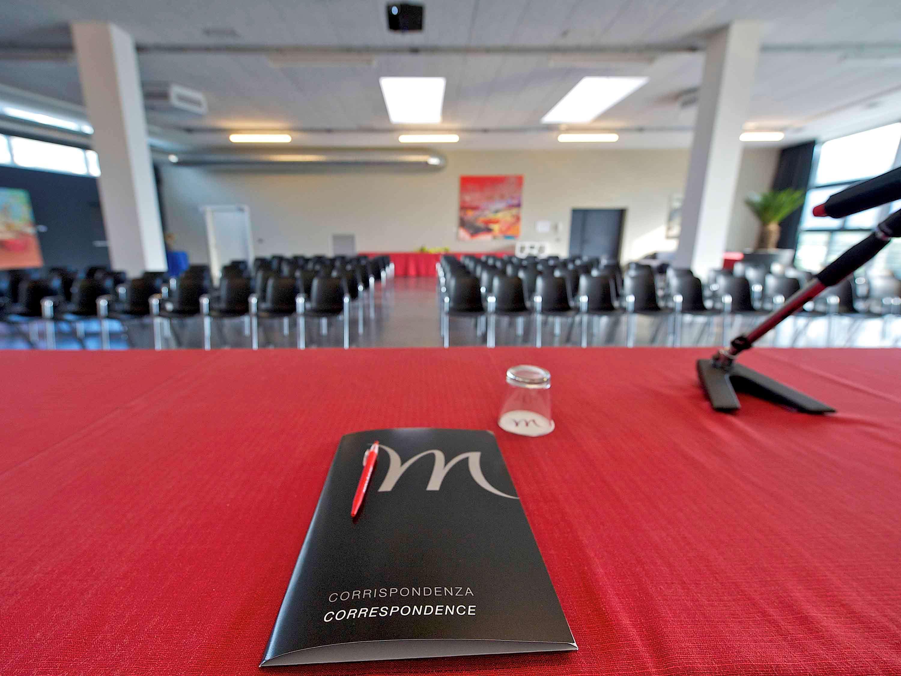 Mercure Nerocubo Rovereto Rovereto  Exteriör bild