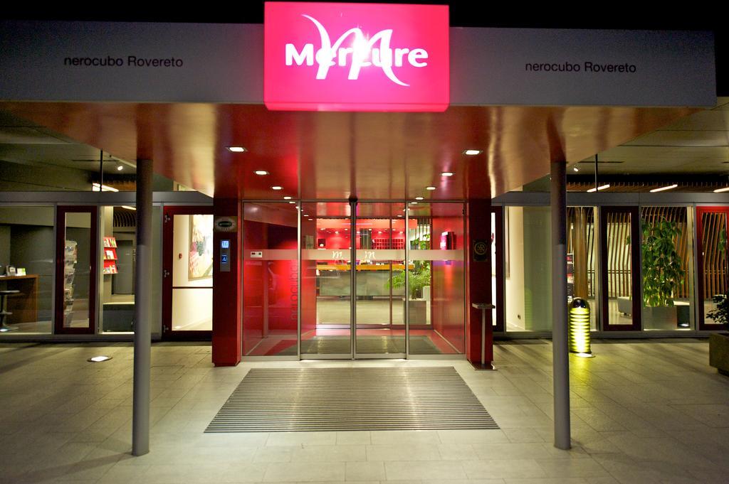 Mercure Nerocubo Rovereto Rovereto  Exteriör bild