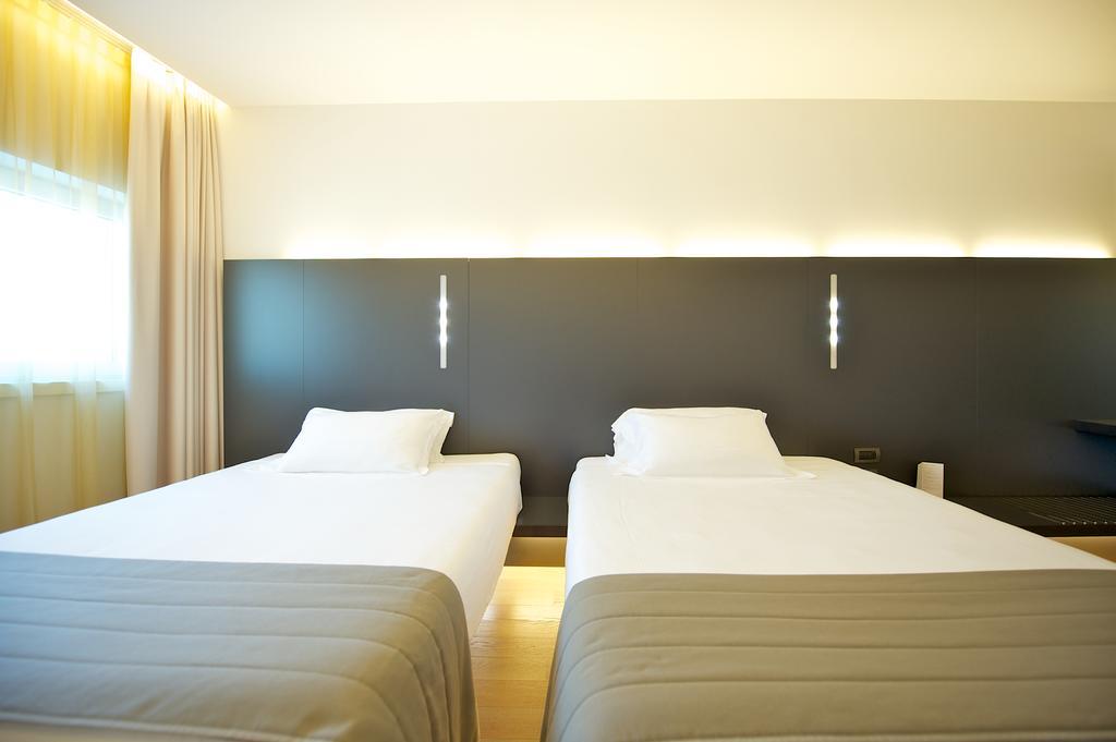 Mercure Nerocubo Rovereto Rovereto  Exteriör bild