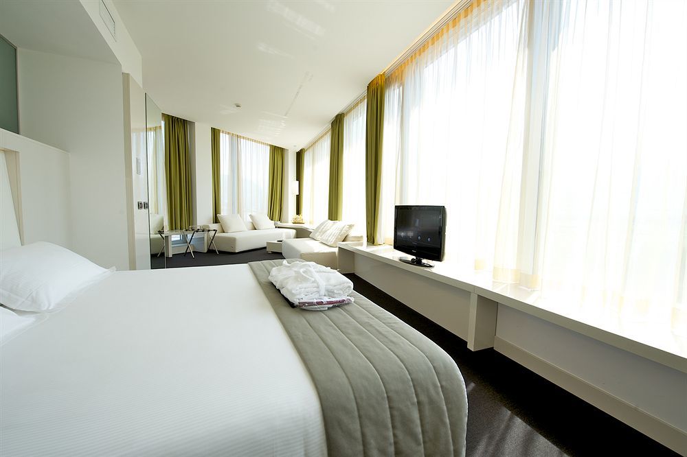 Mercure Nerocubo Rovereto Rovereto  Exteriör bild